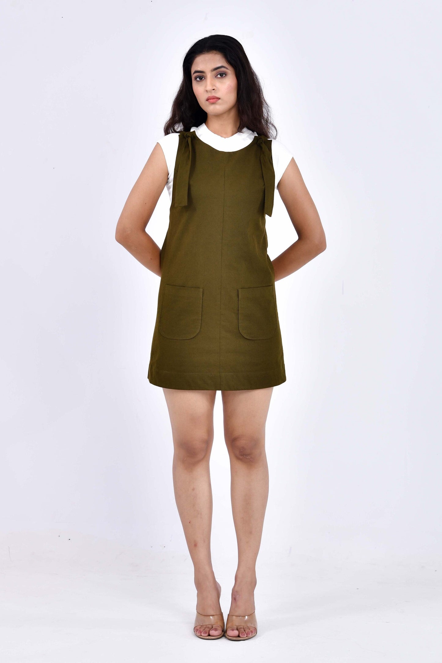 Olive Grove – Short Dungaree Midi Dress